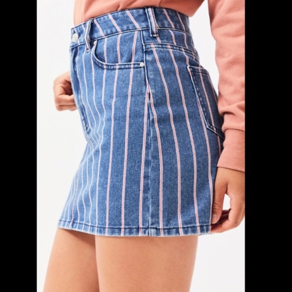 Pacsun Firework Skirt Size 23 - Picture 10 of 11